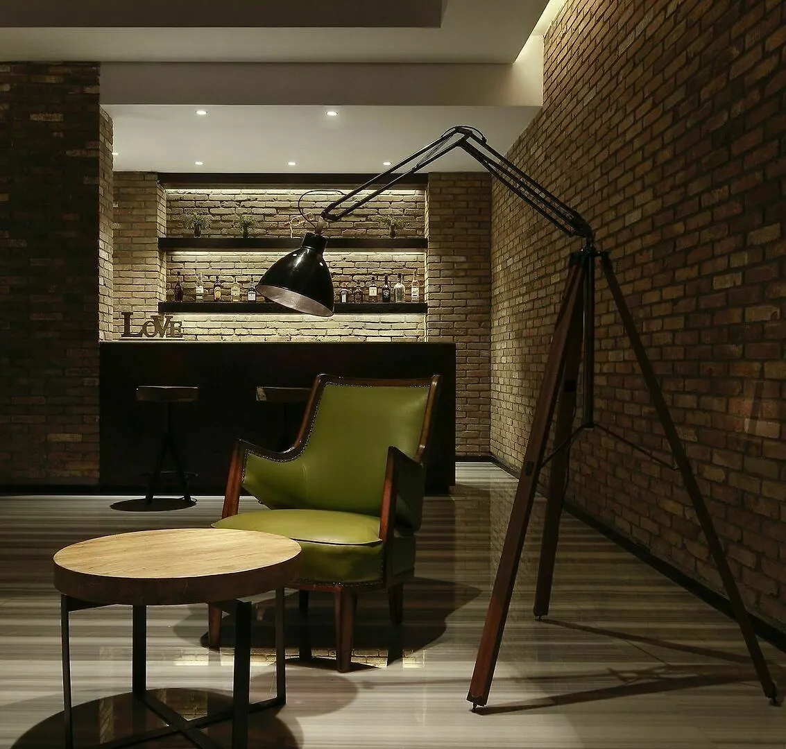 Ease House Hotel Luoyang